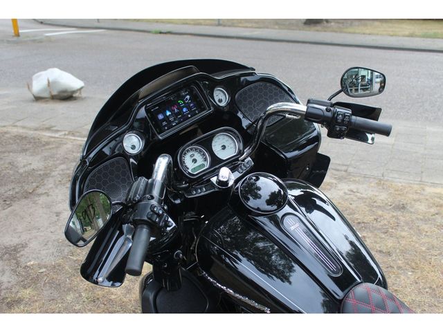 harley-davidson - road-glide