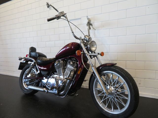 suzuki - vs-700-intruder