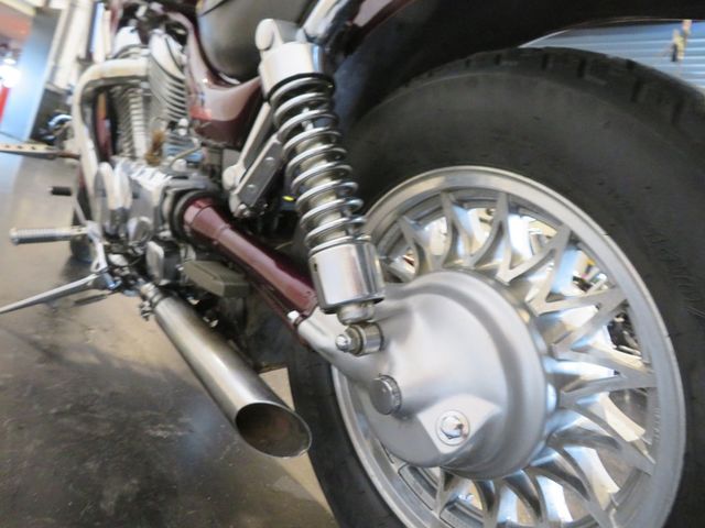 suzuki - vs-700-intruder