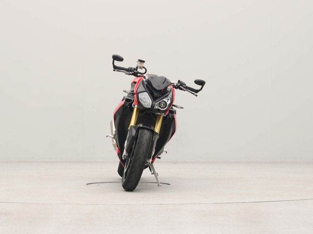 bmw - s-1000-r