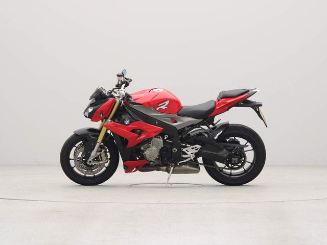 bmw - s-1000-r