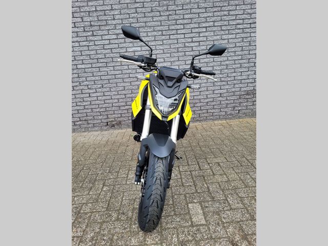 honda - cb-750-hornet