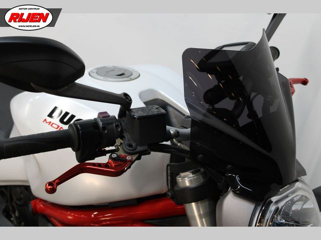 ducati - monster-821
