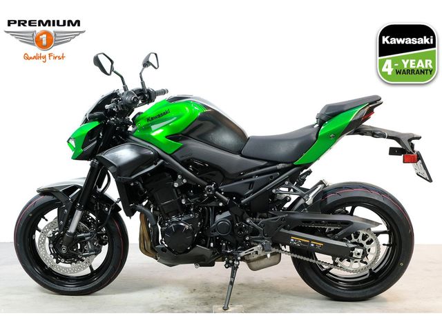 kawasaki - z900