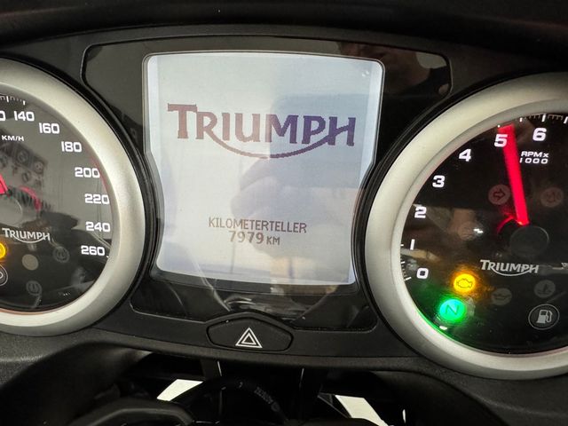 triumph - trophy-1200