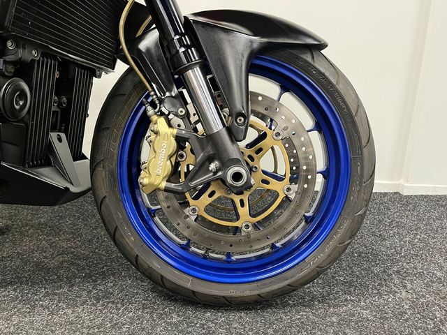 aprilia - tuono-1000-r