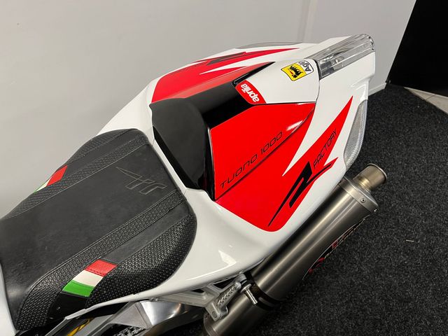aprilia - tuono-1000-r