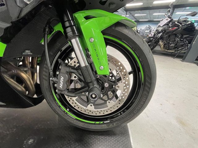 kawasaki - zx-6r