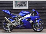 YAMAHA YZF R1