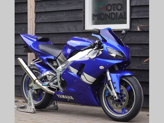 yamaha - yzf-r1
