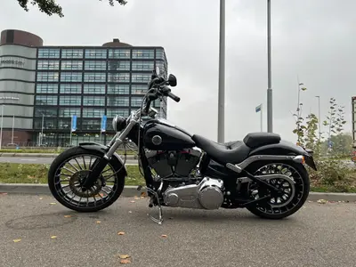 HARLEY-DAVIDSON BREAKOUT FXSB – foto 3