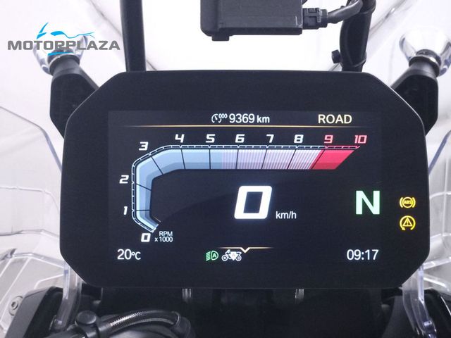bmw - r-1300-gs-adventure