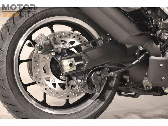 yamaha - tmax-tech-max-560