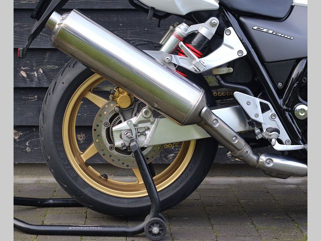 honda - cb-1300-s-abs