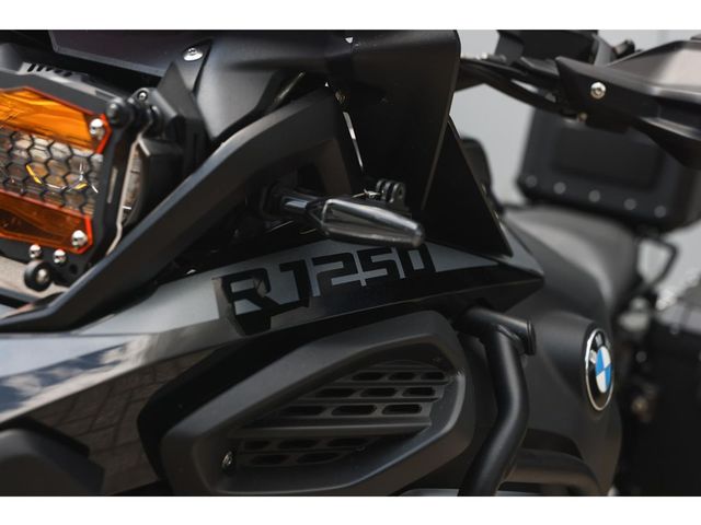 bmw - r-1250-gs-adventure