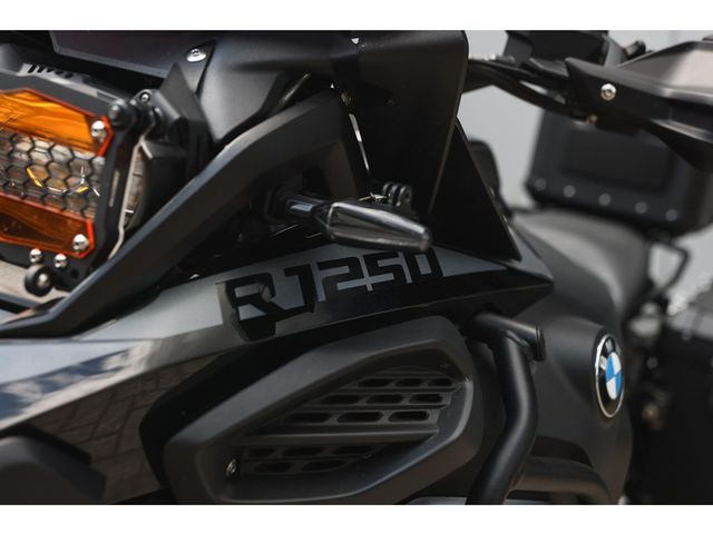 bmw - r-1250-gs-adventure