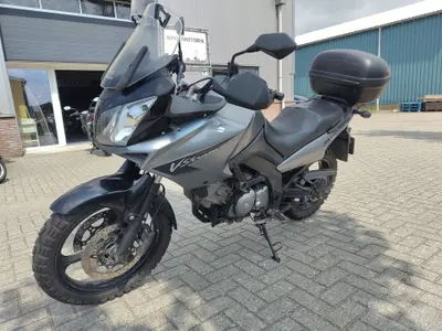 SUZUKI V-STROM DL 650 – foto 2