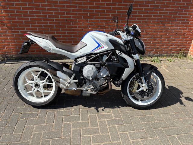 mv-agusta - brutale-800