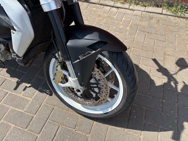 mv-agusta - brutale-800