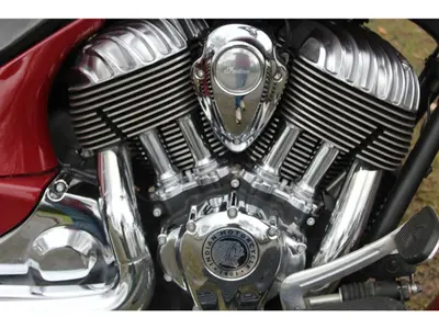 INDIAN MOTORCYCLE CHIEF – foto 2