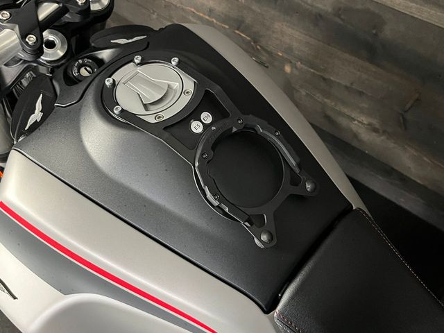 moto-guzzi - v-85-tt-travel