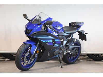 YAMAHA YZF R7 – foto 3