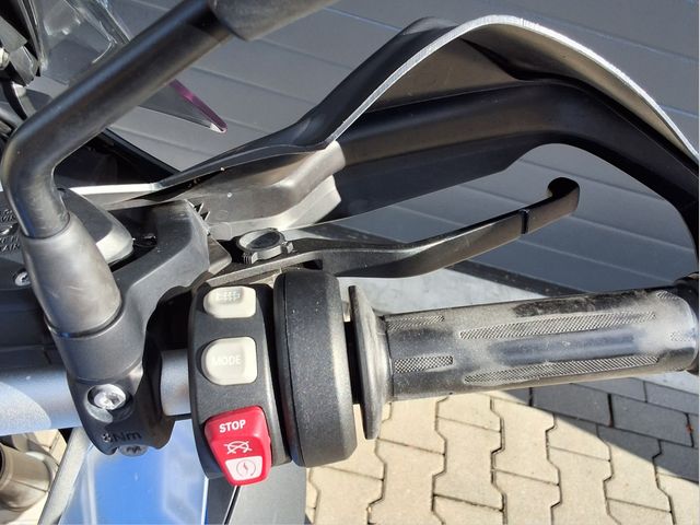 bmw - r-1200-gs-adventure