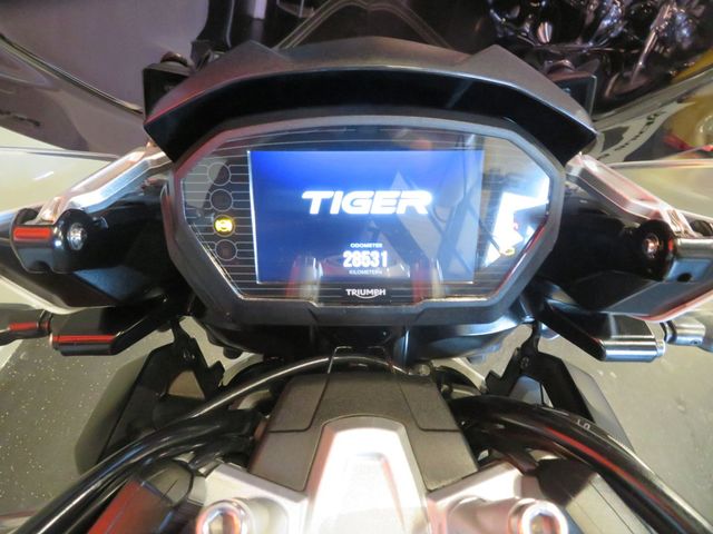 triumph - tiger-explorer