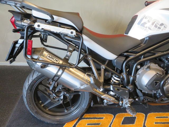triumph - tiger-explorer