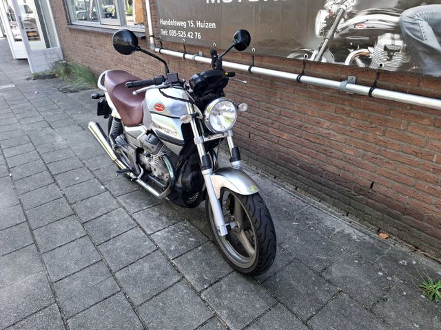 moto-guzzi - 750-breva-ie