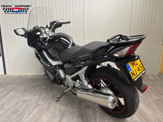 yamaha - fjr-1300
