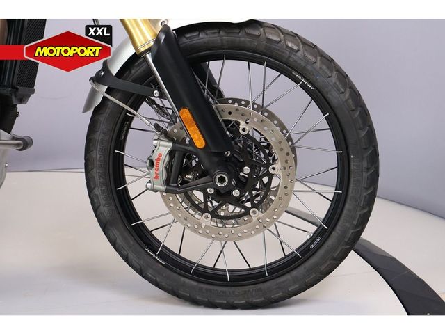 triumph - scrambler-1200-xe