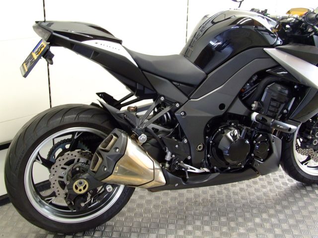 kawasaki - z1000-abs