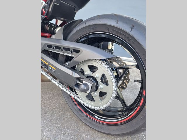 kawasaki - z900