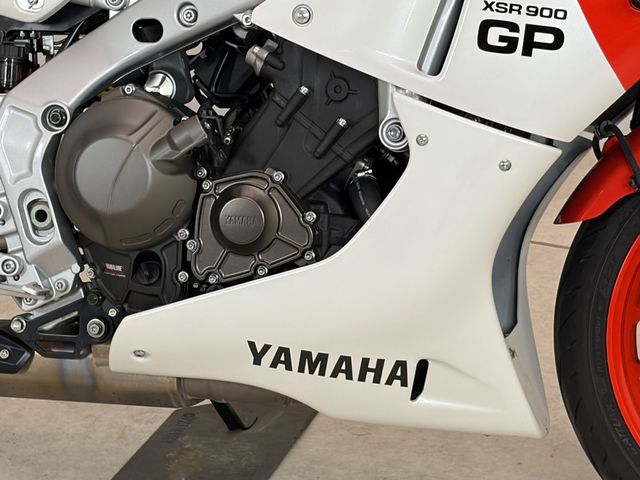 yamaha - xsr-900-gp