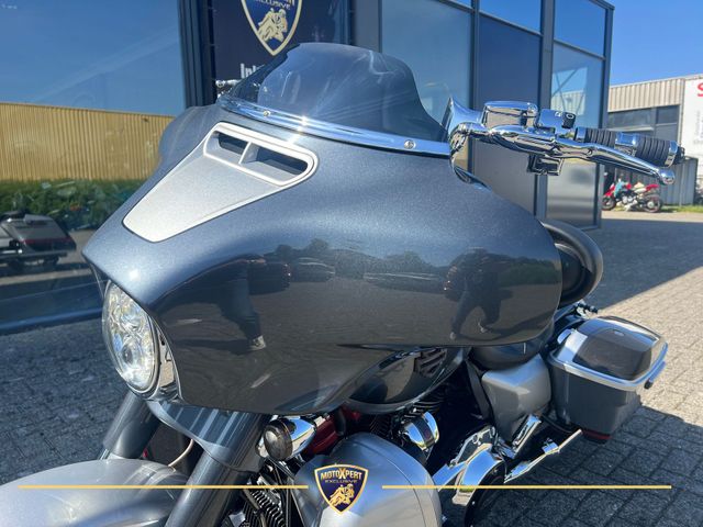 harley-davidson - street-glide-cvo-flhxse