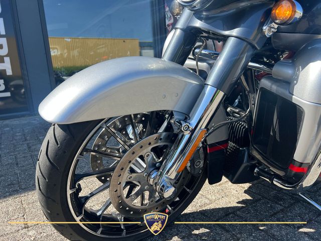 harley-davidson - street-glide-cvo-flhxse