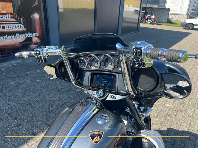 harley-davidson - street-glide-cvo-flhxse
