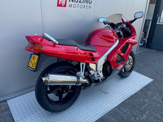 honda - vfr-750-f