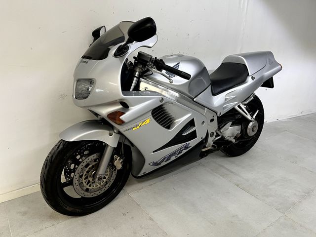 honda - vfr-750-f