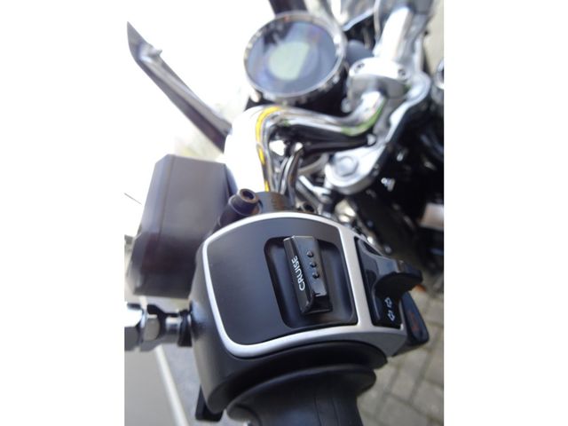 moto-guzzi - california-1400-touring