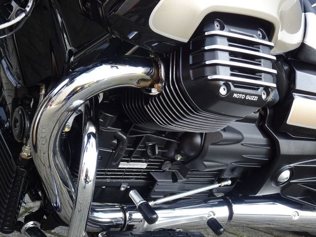 moto-guzzi - california-1400-touring