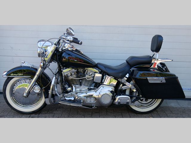 harley-davidson - heritage-softail-classic-flstc