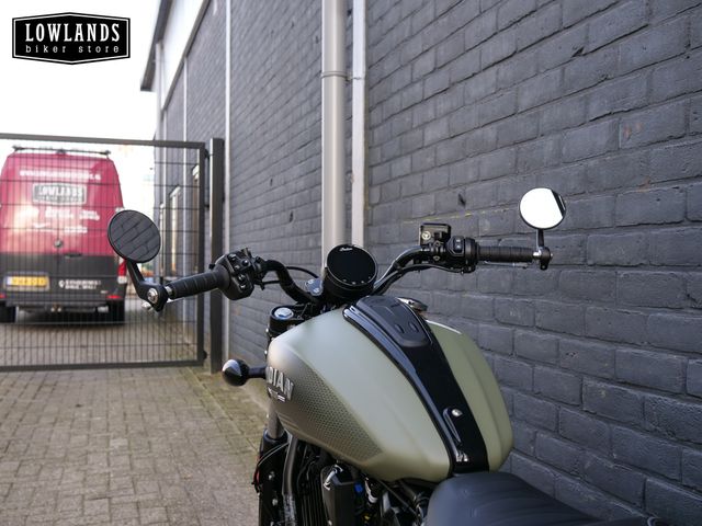 indian - scout-bobber-limited-tech