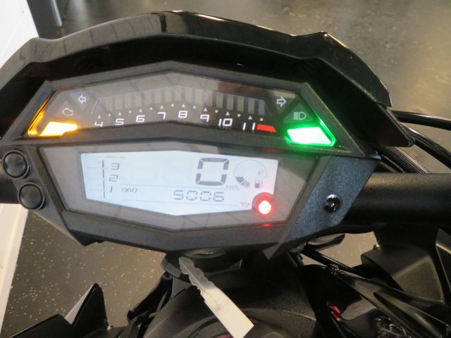 kawasaki - z1000-abs