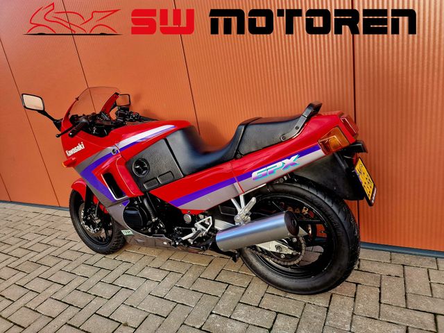 kawasaki - gpx-600-r