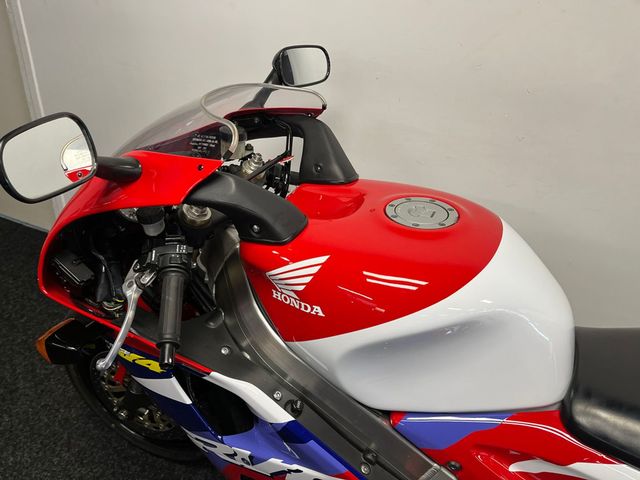 honda - rc-45-hrc