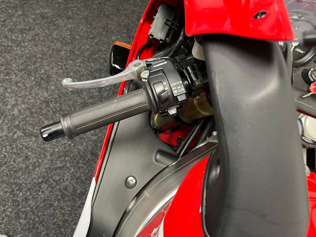 honda - rc-45-hrc