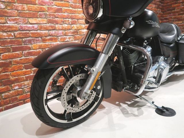 harley-davidson - street-glide-special-flhxs