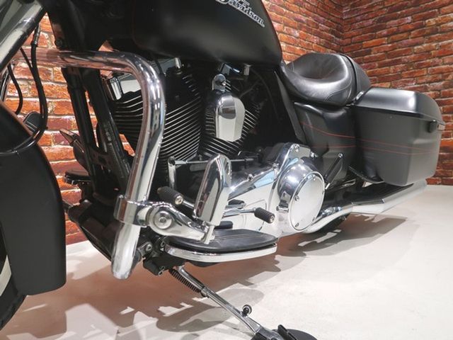 harley-davidson - street-glide-special-flhxs